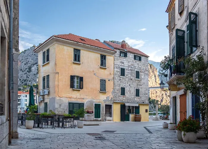 Mirela-1 By Interhome Apartman Omiš